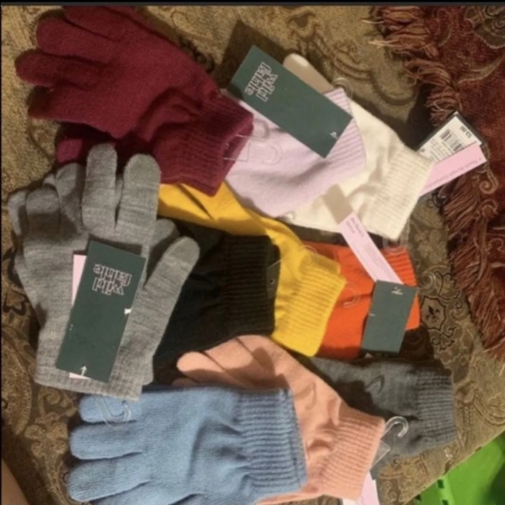 Gloves